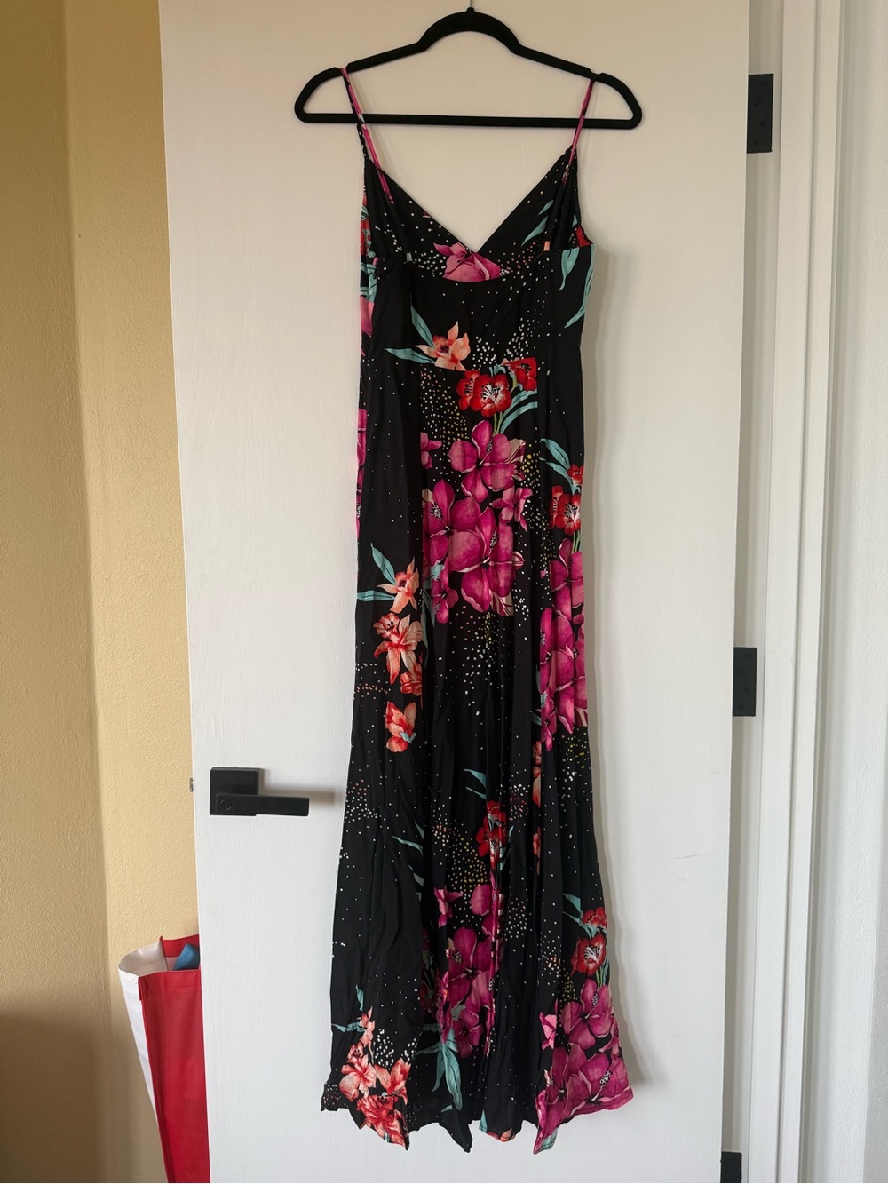 Forever 21 Black Maxi Dress with Pink & Coral Floral Print - Picture 5 of 7